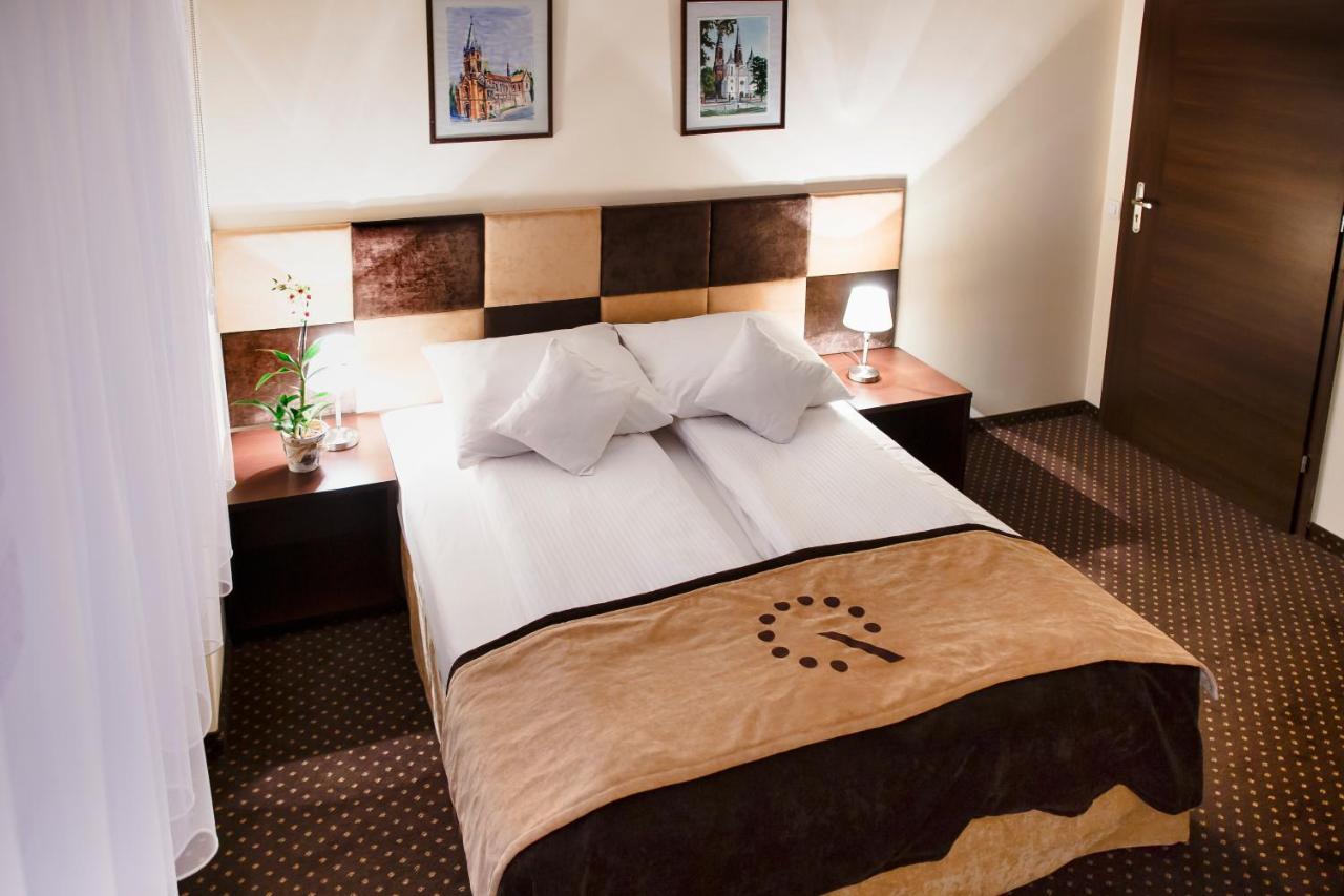 Aparthotel Boutique Hotel's 3*