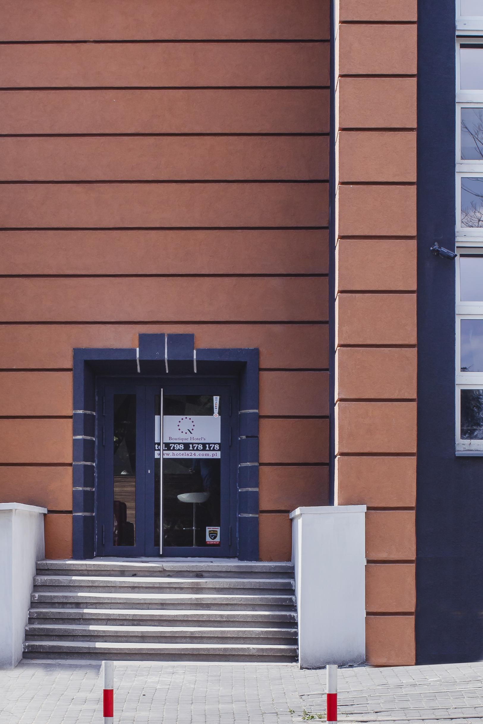 Aparthotel Boutique Hotel's Bytom