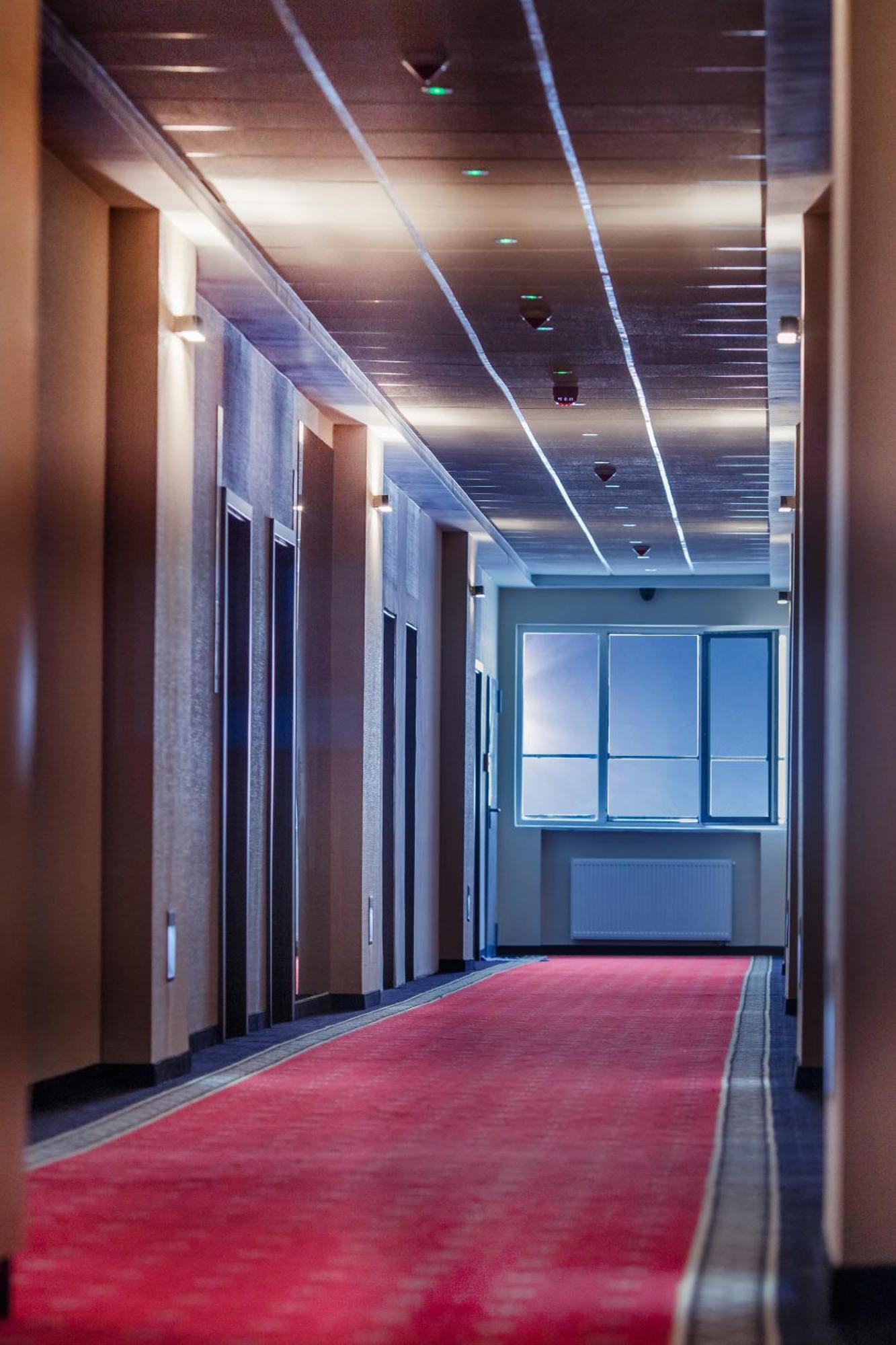 Aparthotel Boutique Hotel's Bytom