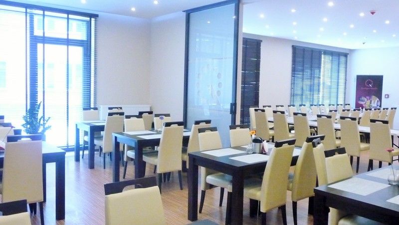 Aparthotel Boutique Hotel's Bytom